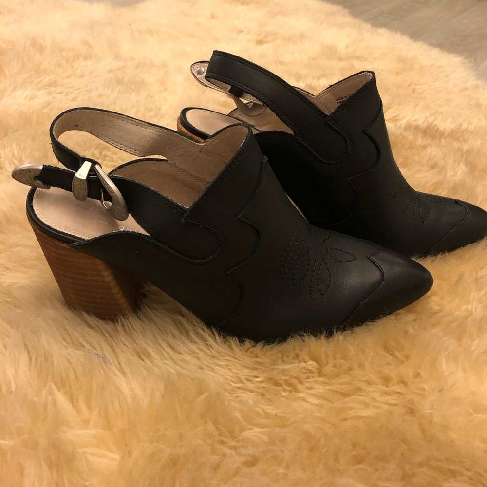 Shellys London Black Pointed Slingback Mule Bootie